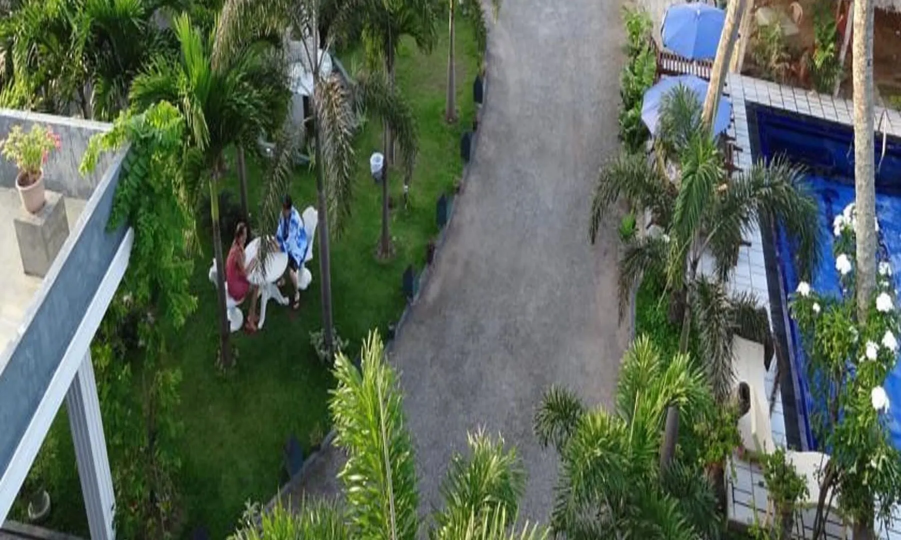 Vista Rooms Off Porutota Road contacts